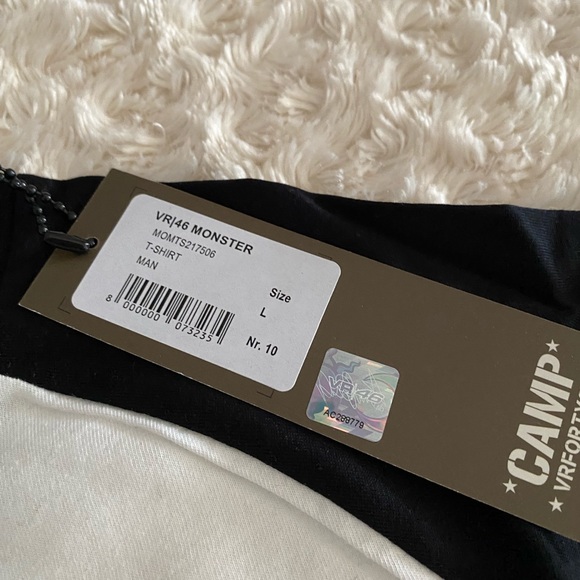 VR46 Monster Tee-Shirt   -    Size Large - Picture 2 of 3